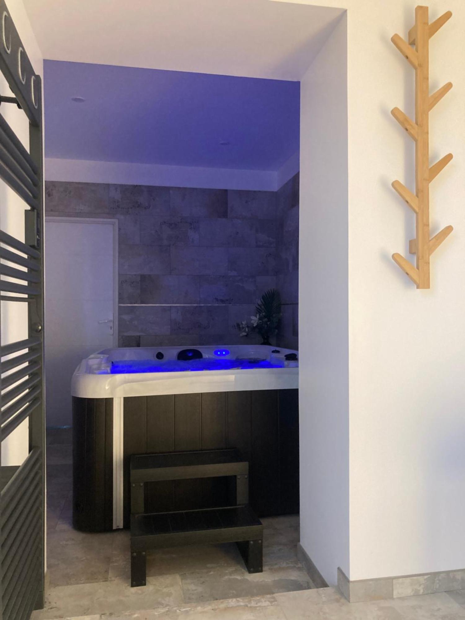 L'Escapade Villa Domvast ภายนอก รูปภาพ